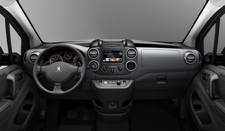  Peugeot Partner Van 2015 года  (фото 5 из 5)